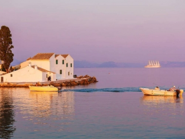 Easter in Corfu: A Symphony of Tradition & Color